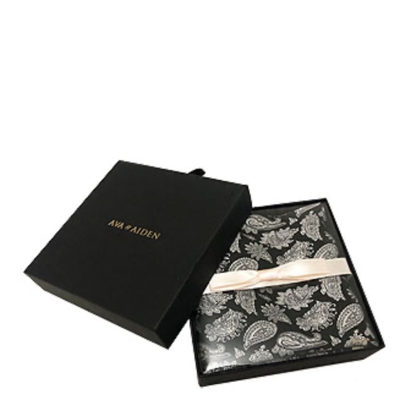 Ava & Aiden Silk Paisley Print Bandana Scarf - Picture 5 of 7